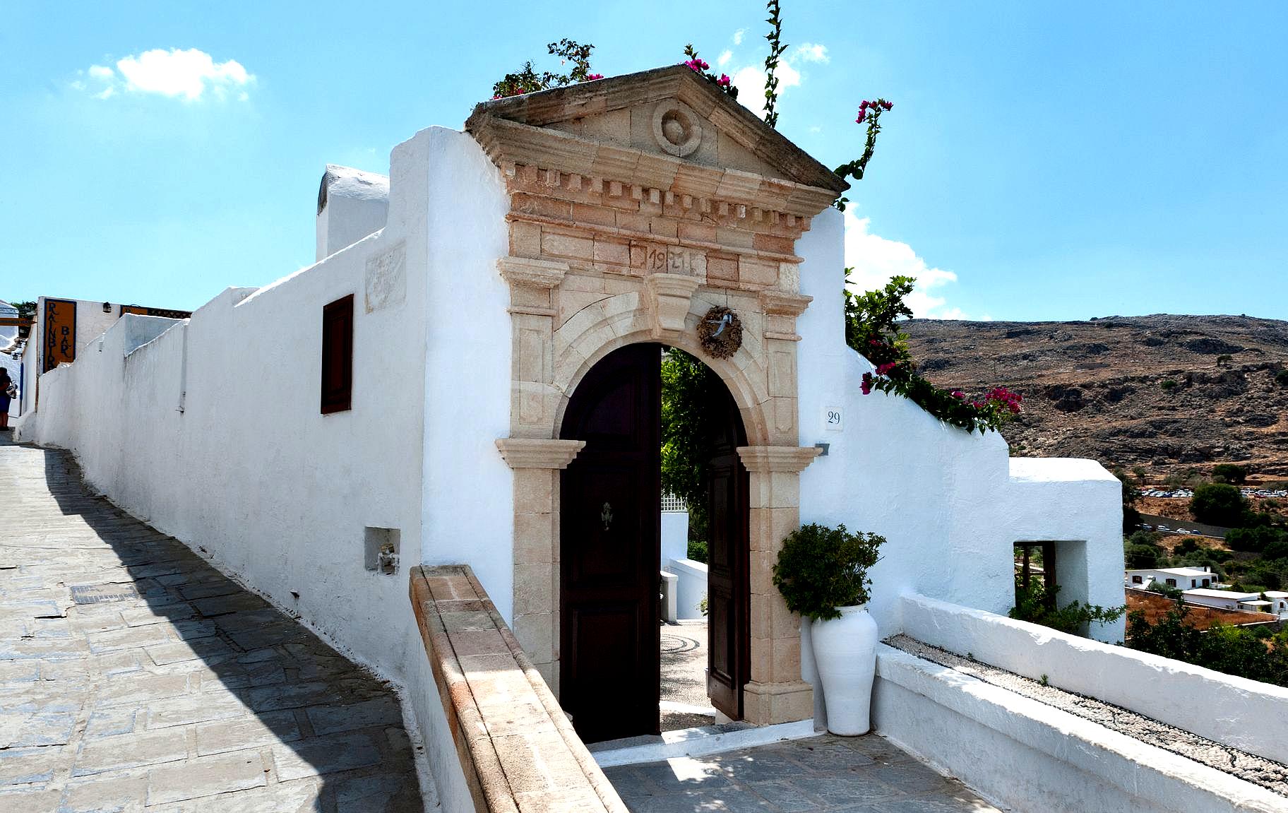 Melenos Art Boutique Hotel